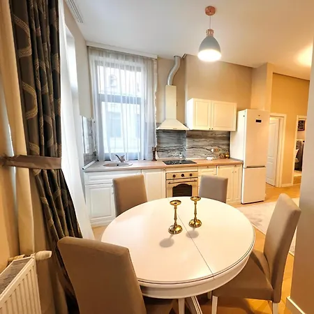 Apartment Next