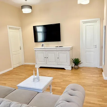 Next Apartments-Piata Ovidiu Constanţa